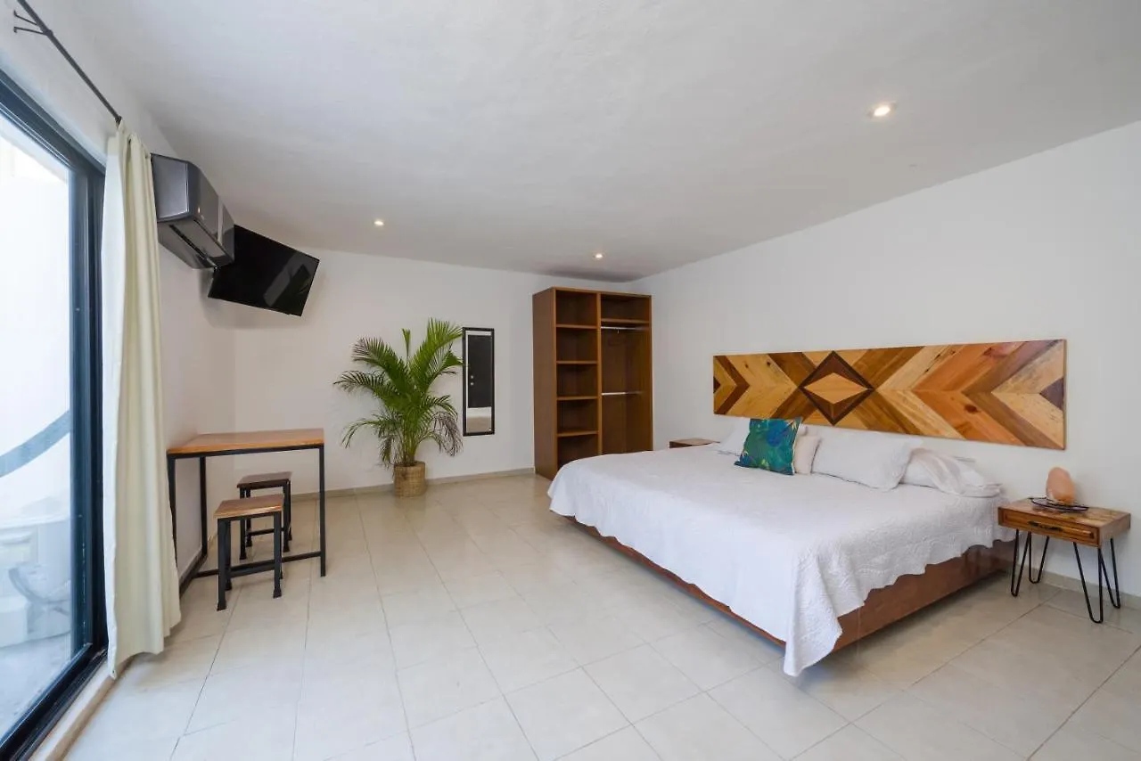 Stay Tropical Cancún Apartahotel